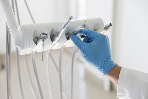 Professional Tooth Extraction technician working in Palm Valley, TX